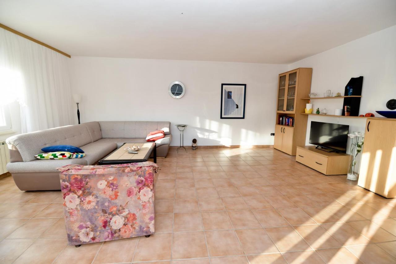 Apartmani Vidikovac Dokoza Zadar Bagian luar foto