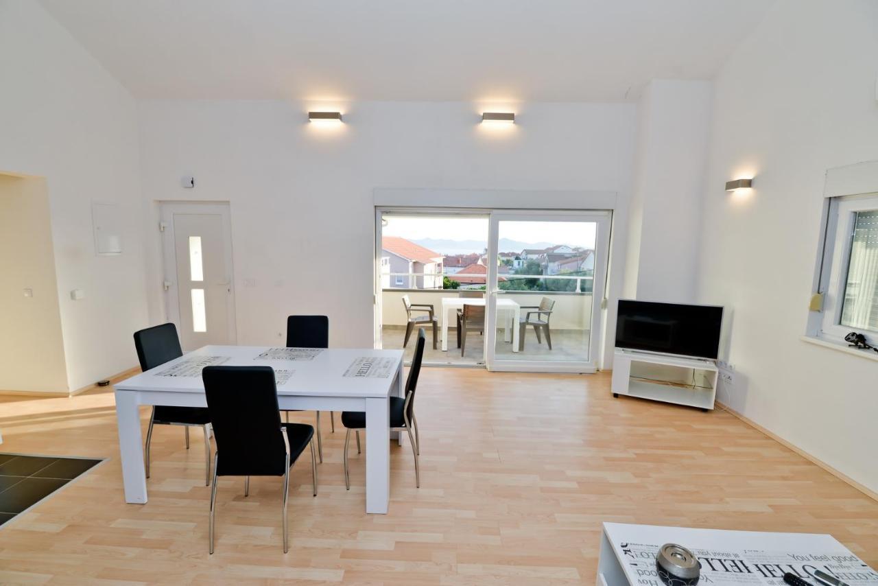 Apartmani Vidikovac Dokoza Zadar Bagian luar foto